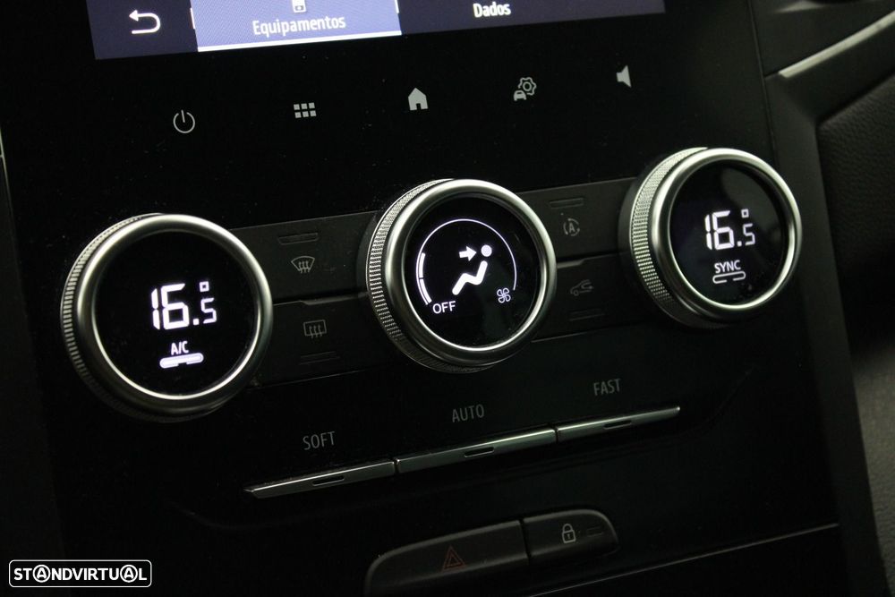 Renault Mégane Sport Tourer 1.6 E-Tech Plug-In Intens - 26