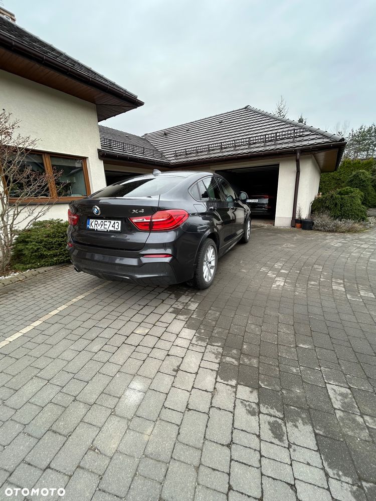 BMW X4 xDrive20i - 10