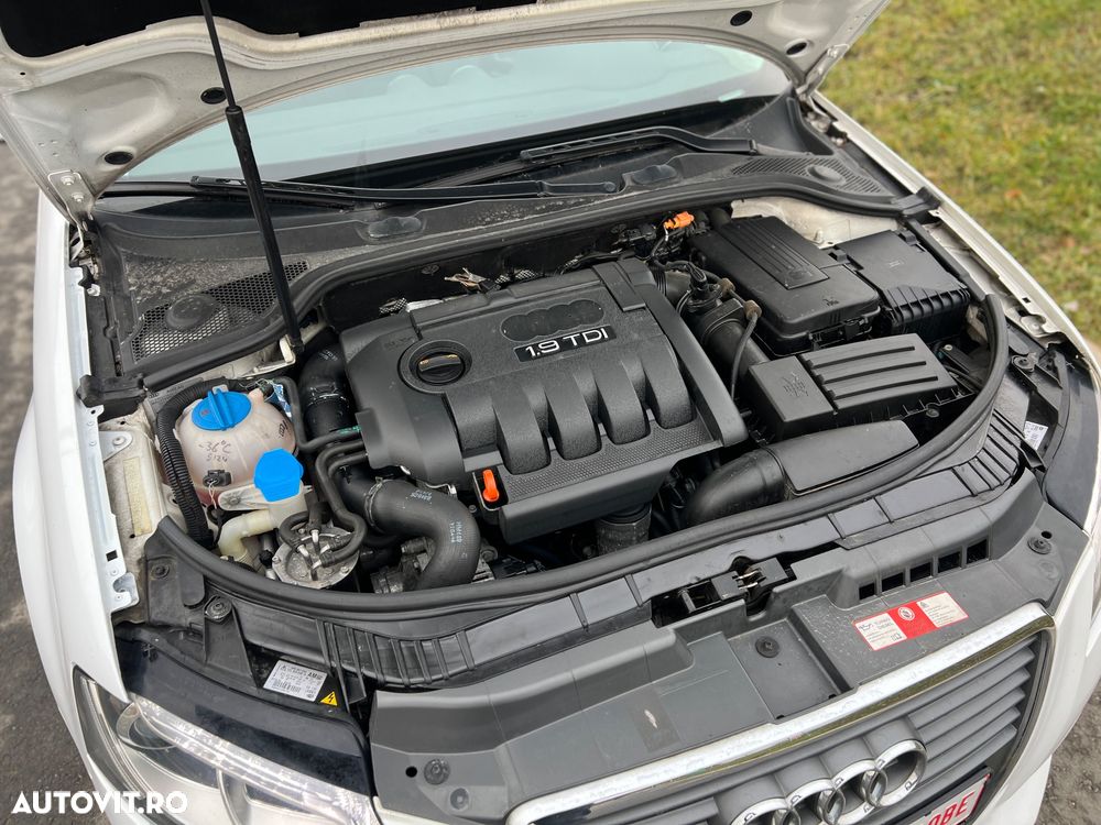 Audi A3 1.9 TDI Sportback S line Sportpaket plus - 15