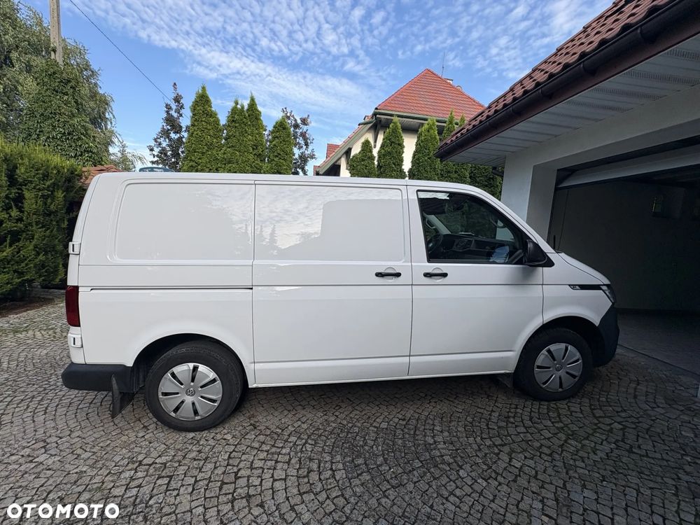 Volkswagen Transporter - 2