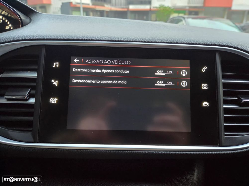 Peugeot 308 PureTech 130 EAT6 Stop & Start GT-Line Edition - 49