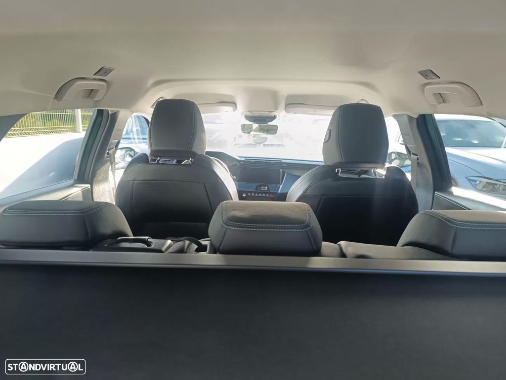 Peugeot 308 SW 1.2 PureTech Allure Pack EAT8 - 28