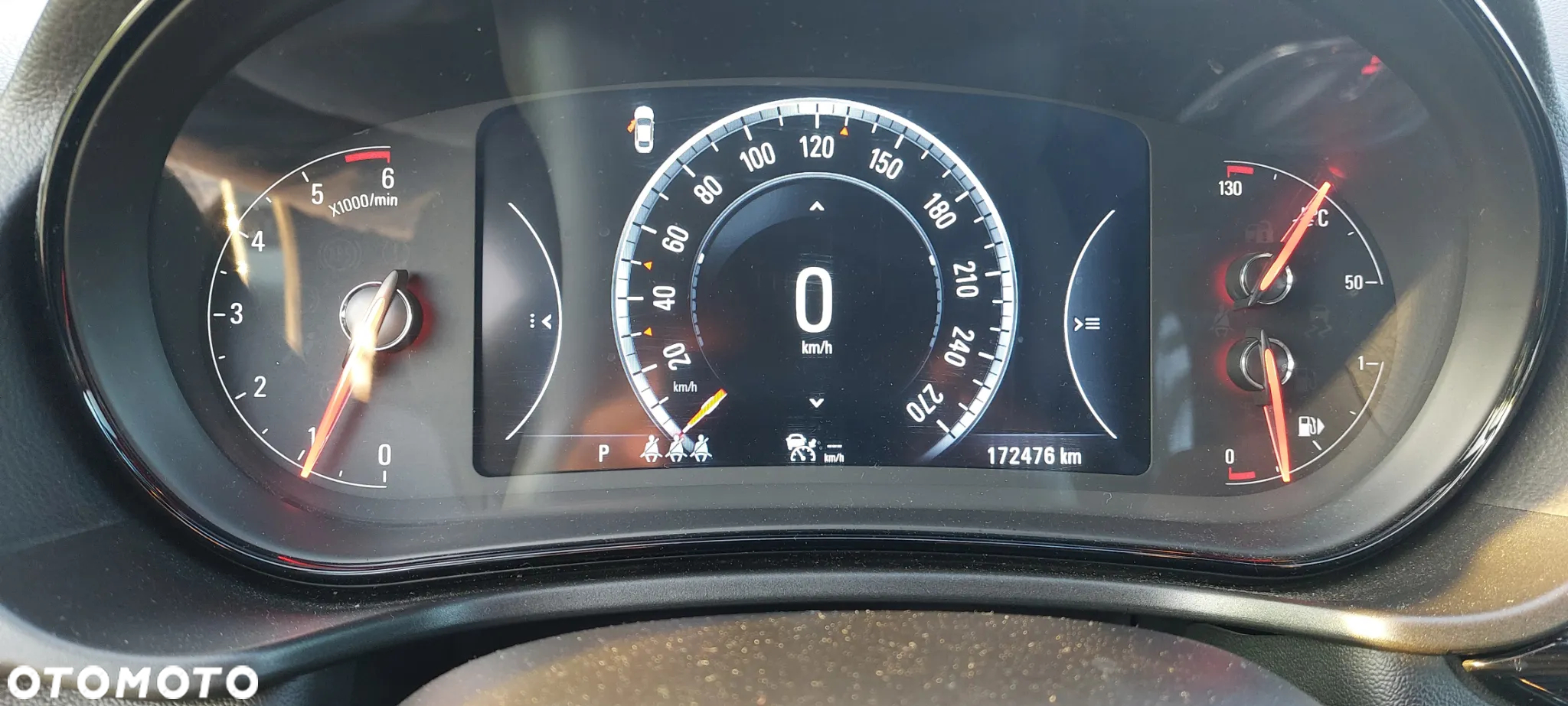 Opel Insignia - 16