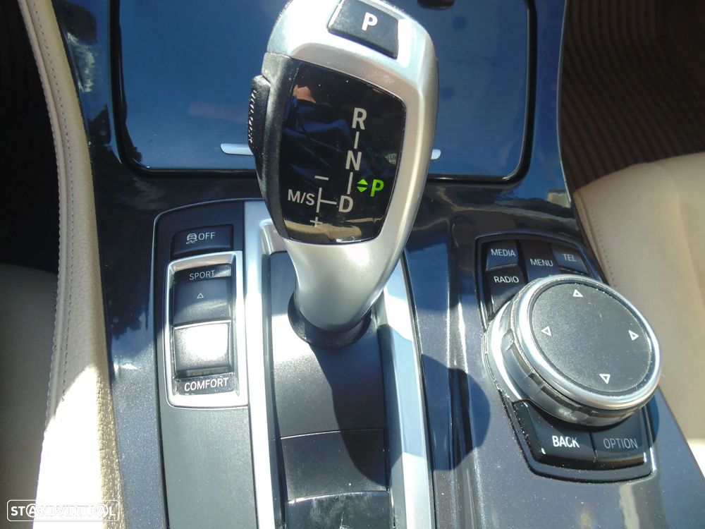 BMW 520 d Line Luxury Auto - 34