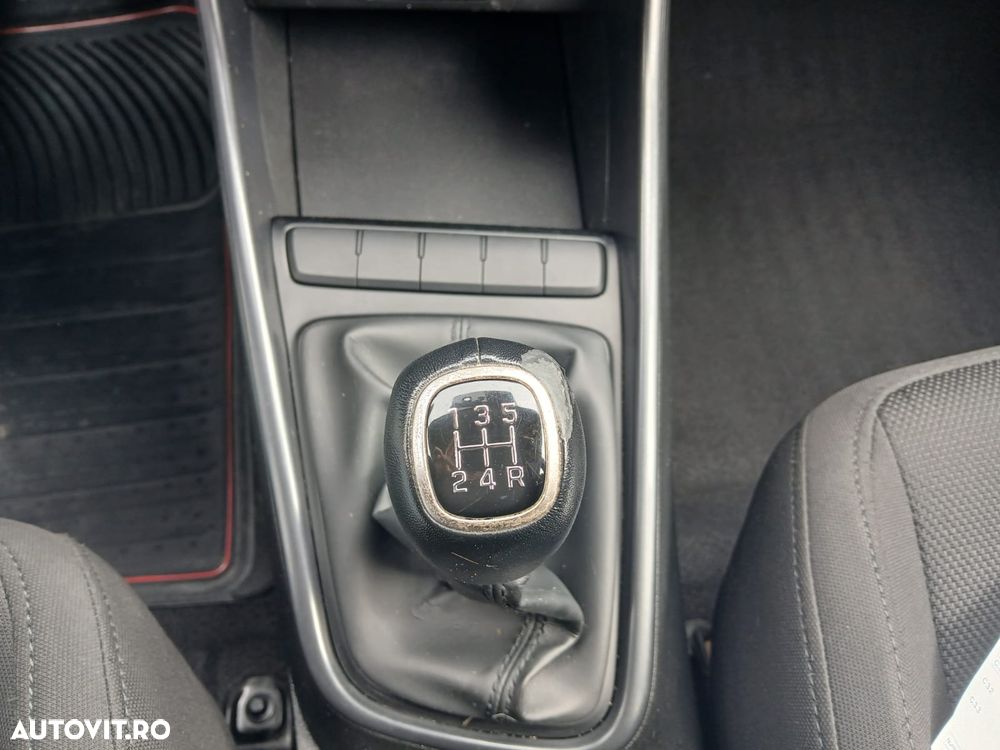 Hyundai i20 1.2 L 84CP 5DR Clasic - 14