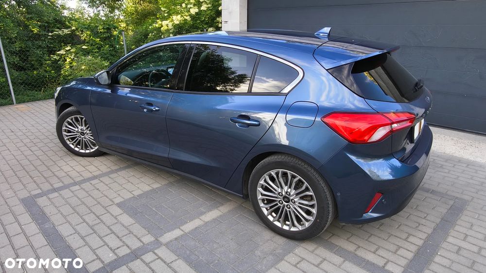 Ford Focus 1.5 EcoBoost Titanium - 3