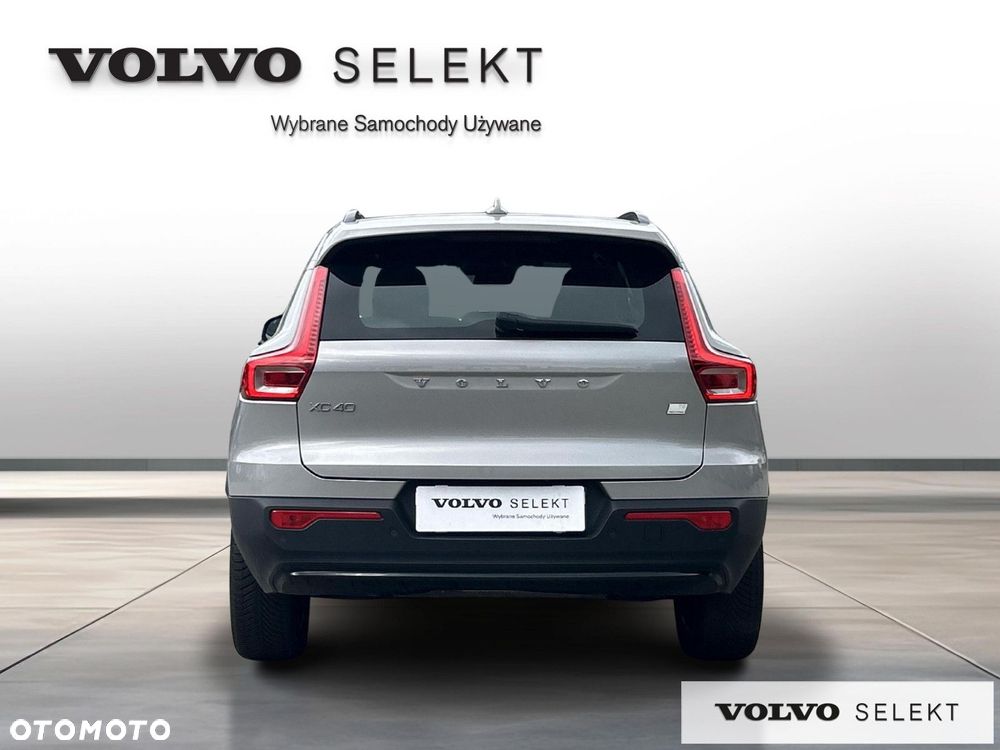 Volvo XC 40 - 5