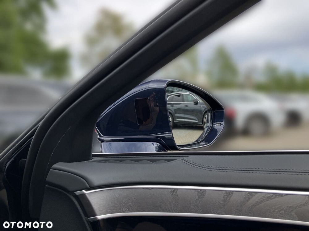 Audi A8 - 20