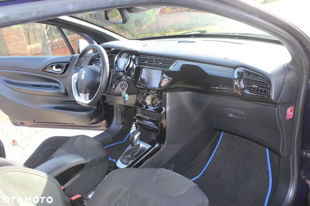 DS Automobiles DS 3 - 10