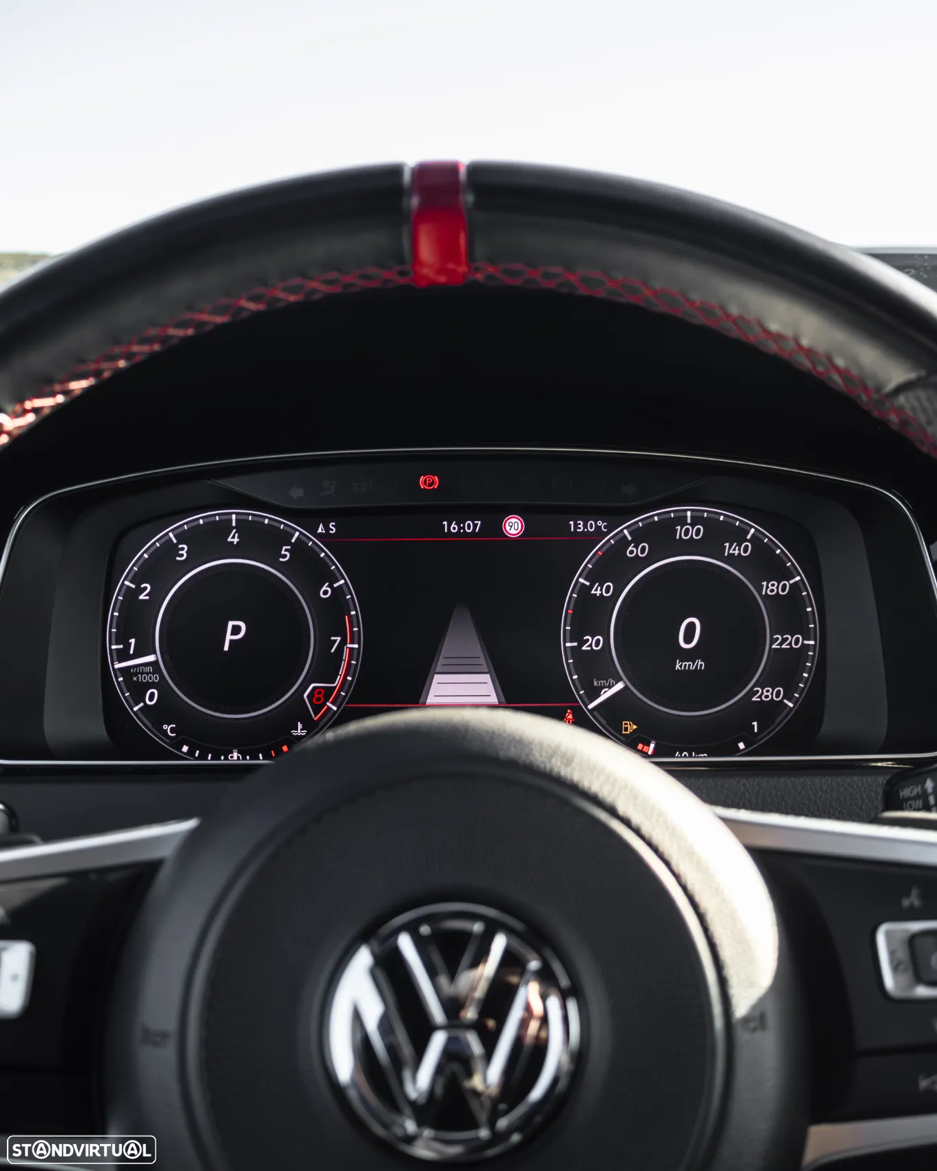 VW Golf GTI TCR 2.0 TSI OPF DSG - 13
