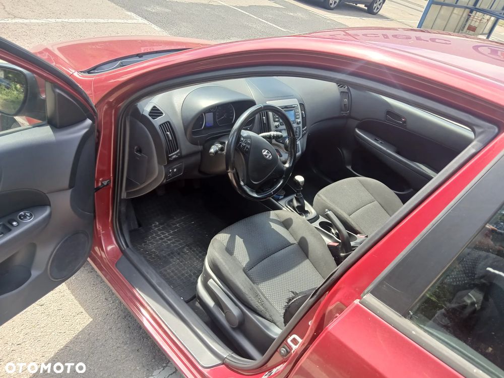 Hyundai i30 1.6 CRDi Base - 2