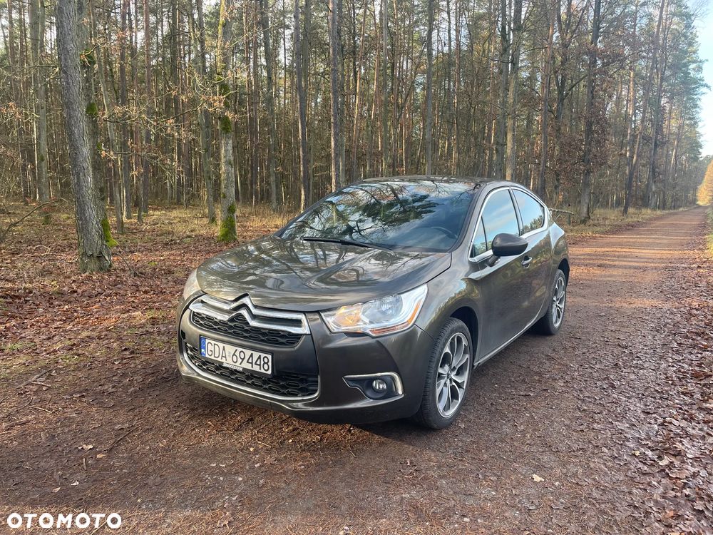 Citroën DS4 1.6 e-HDi SoChic MCP - 1