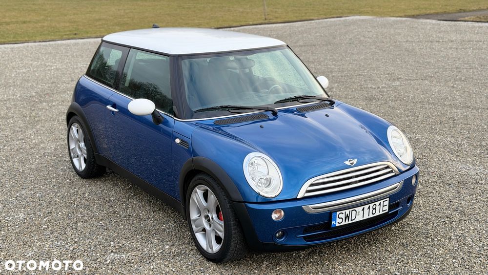 MINI Cooper Sidewalk - 6