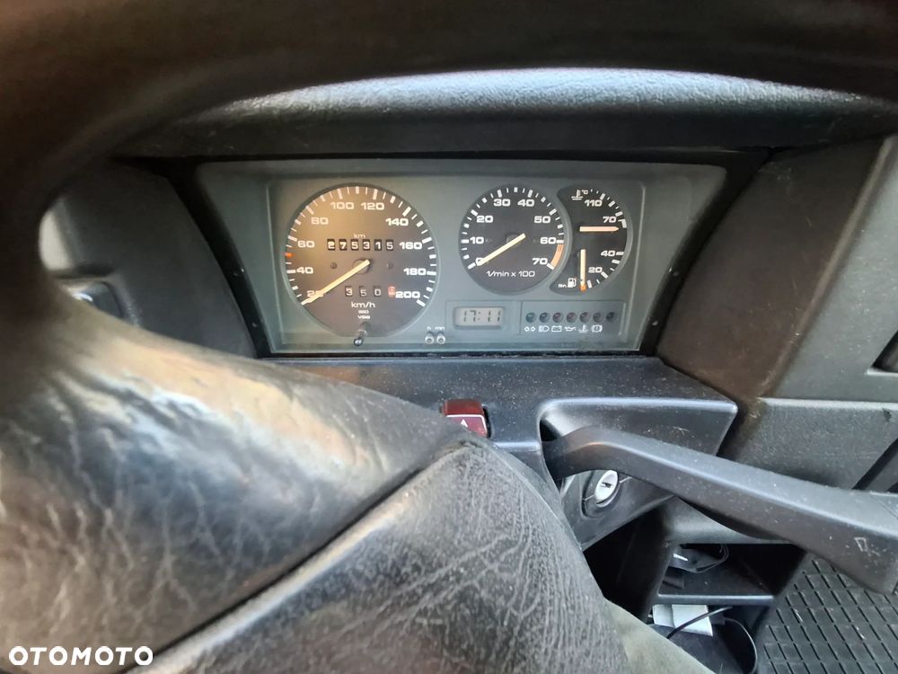 Volkswagen Polo - 18
