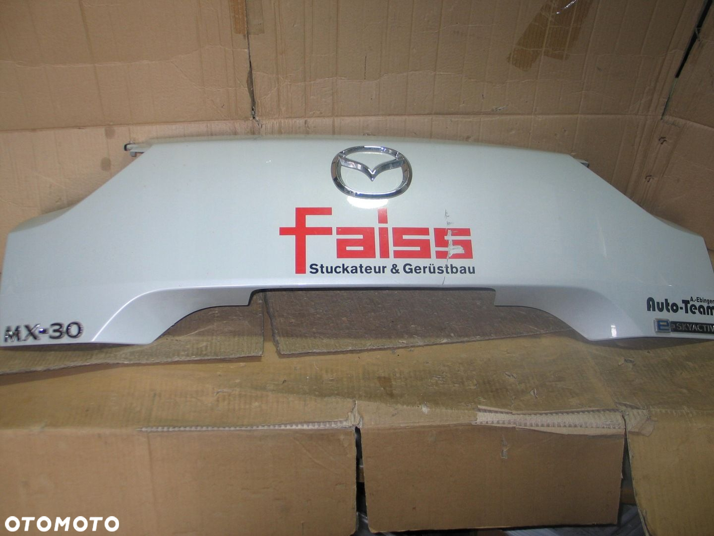 znaczek listwa klapa panel blenda klapy mazda MX-30 MX30 DN4E-50851 - 2