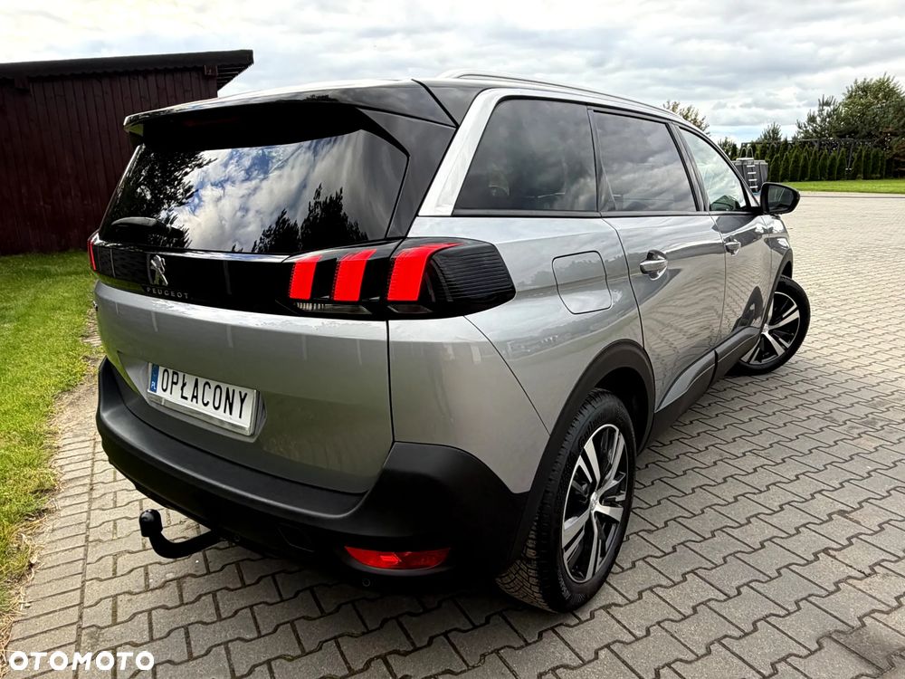 Peugeot 5008 2019 photo 3