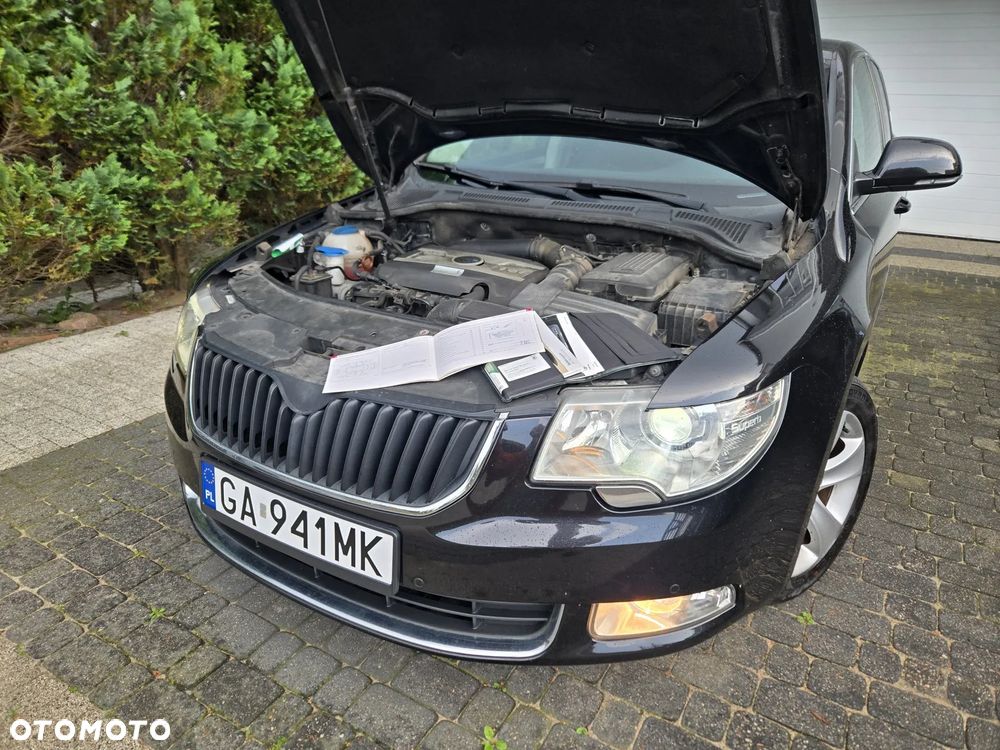 Skoda Superb 1.8 TSI Ambition DSG - 13