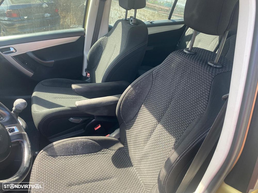 Citroën C4 Grand Picasso - 8