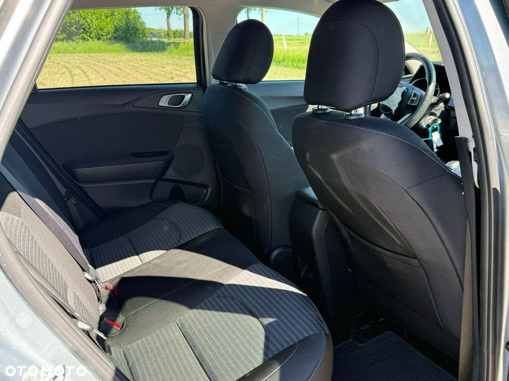 Kia Ceed 1.5 T-GDI Business Line - 15