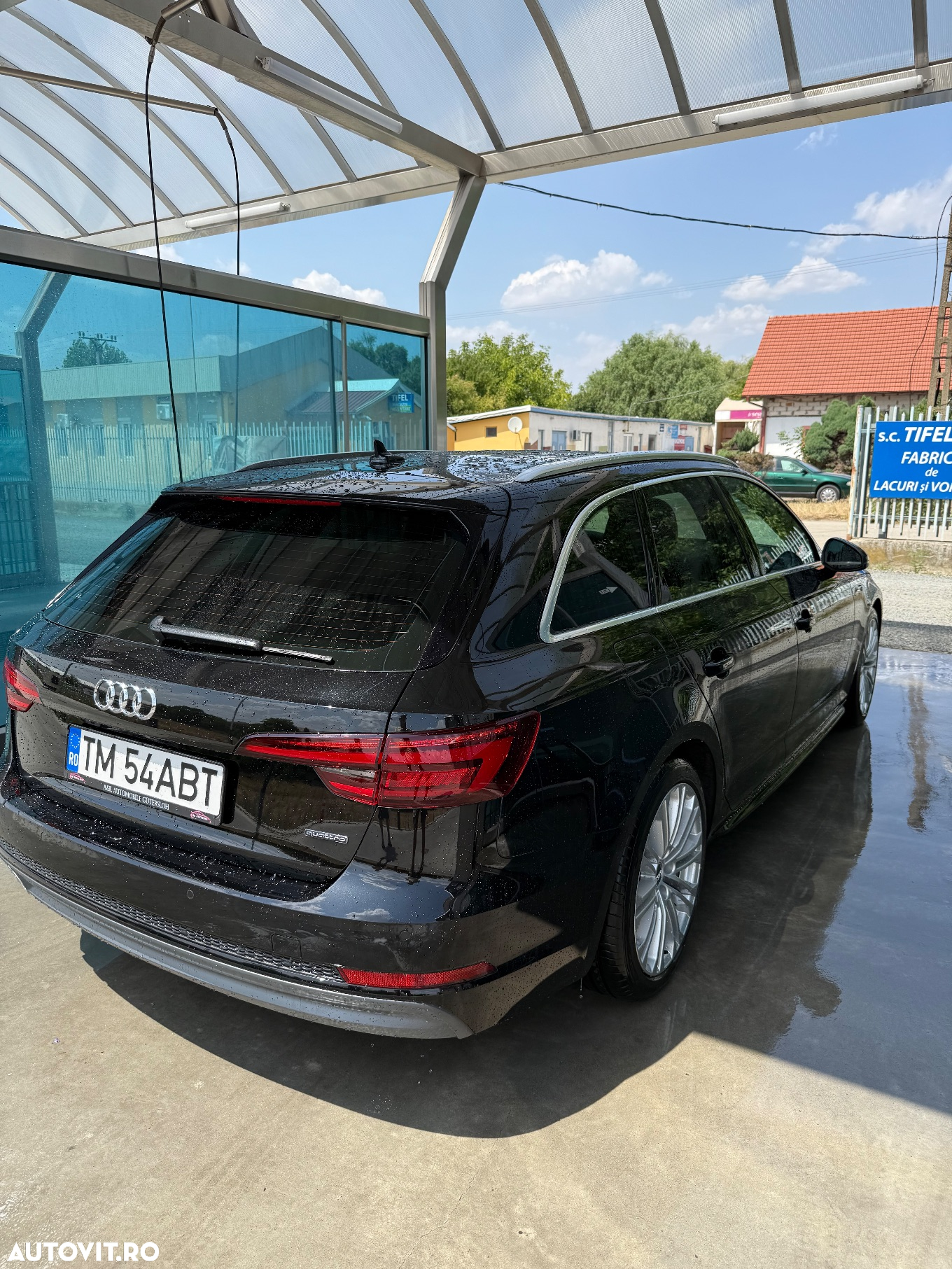 Audi A4 Avant 2.0 TDI S tronic quattro sport - 17