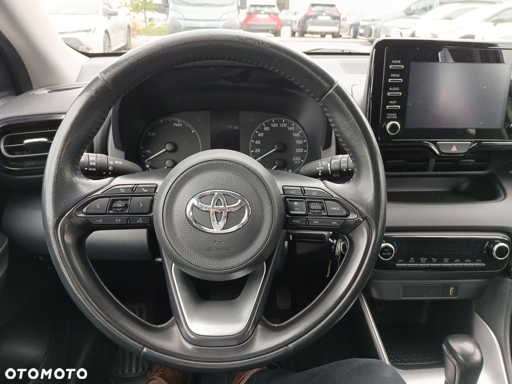 Toyota Yaris - 17
