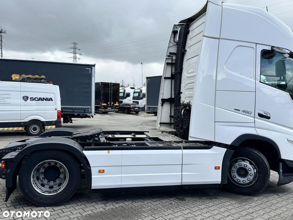 Volvo FH 4X2 460 Globetrotter XL - 10