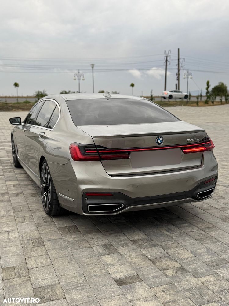 BMW Seria 7 745Le - 4