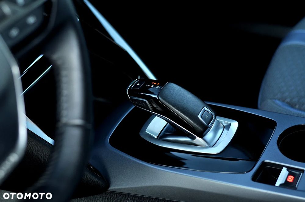 Peugeot 2008 1.5 BlueHDi Allure Pack S&S EAT8 - 20