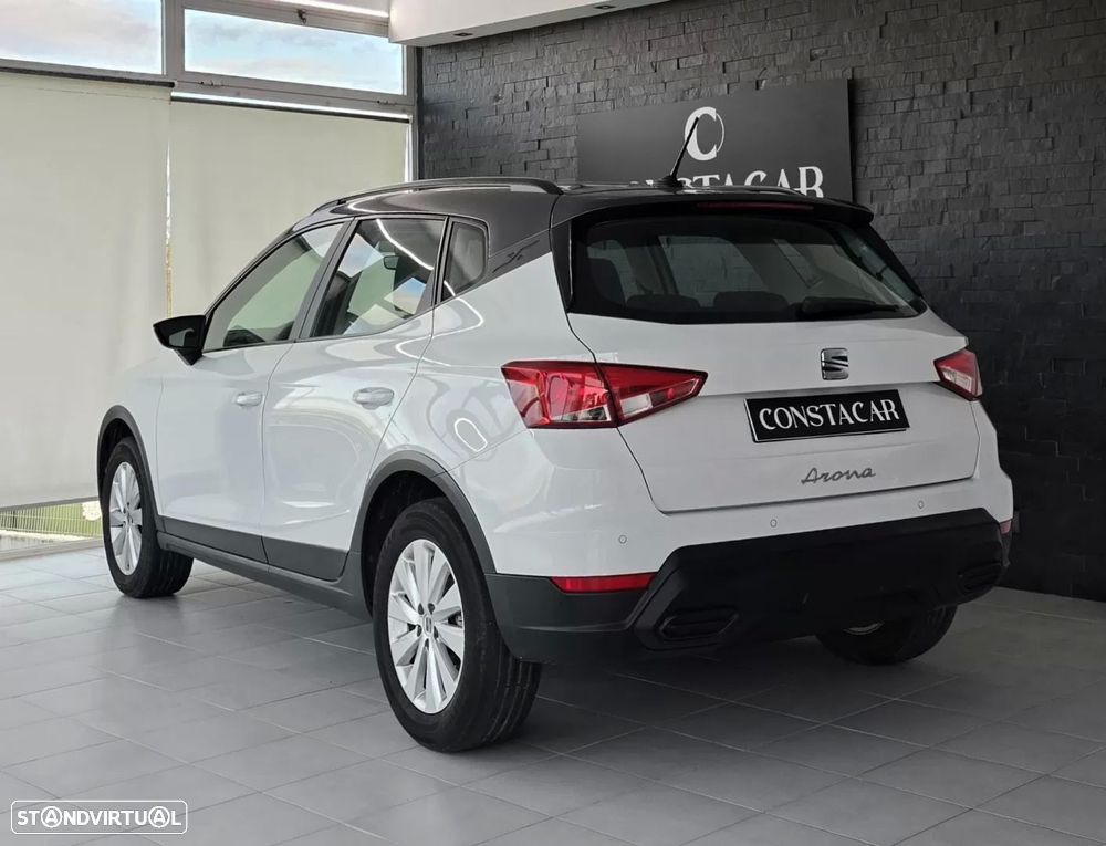 SEAT Arona 1.0 TSI Style — fotografia 9