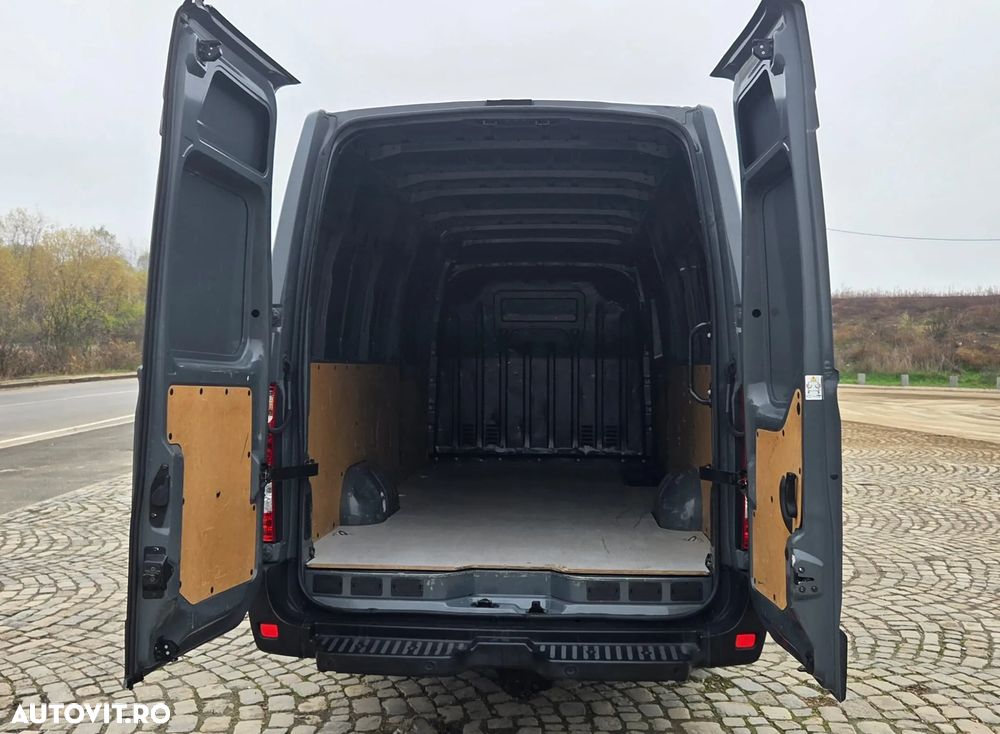 Renault Master - 18