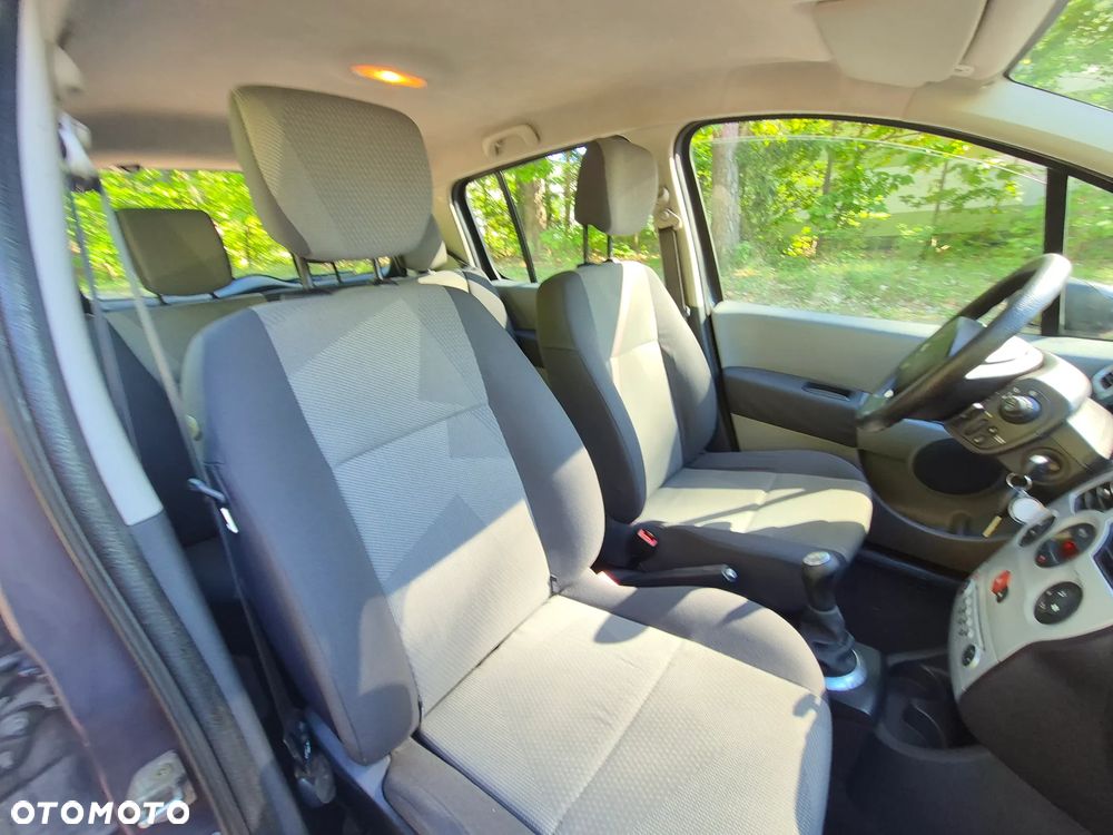 Renault Modus - 26