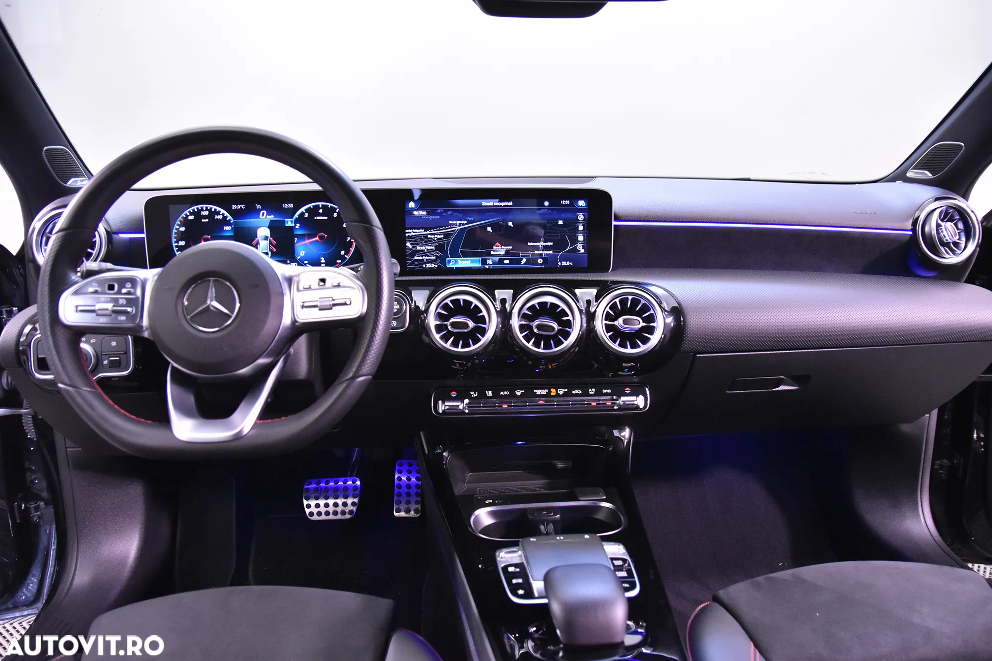 Mercedes-Benz A 250 4Matic 7G-DCT AMG Line - 9