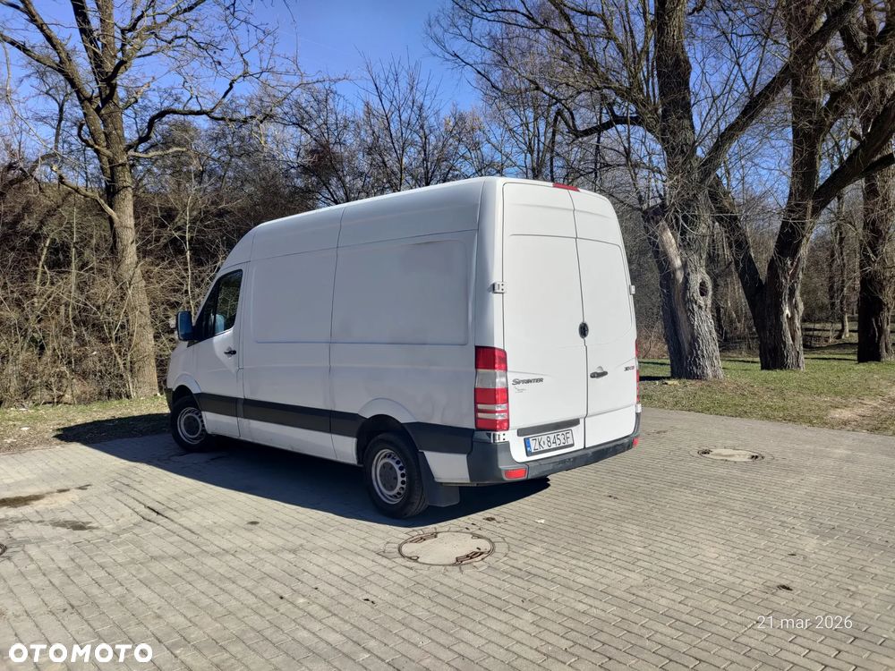 Mercedes-Benz SPRINTER - 3