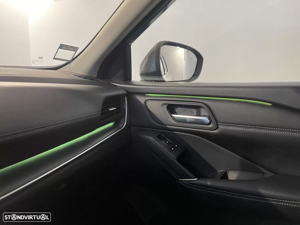 Nissan Qashqai 1.3 DIG-T N-Connecta LED Xtronic - 33