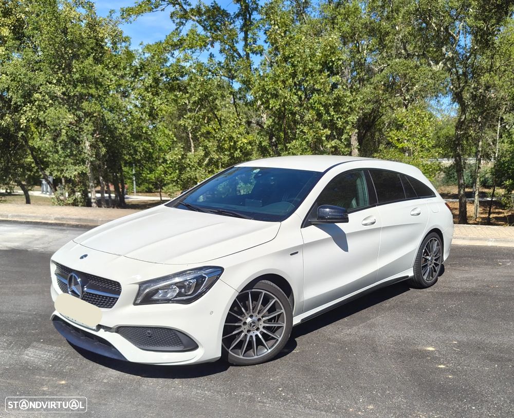 Mercedes-Benz CLA 200 d Shooting Brake AMG Line - 11