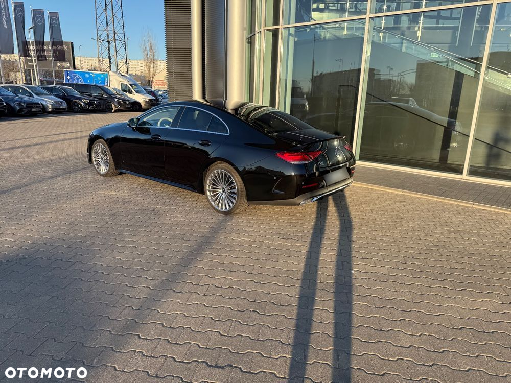 Mercedes-Benz CLS - 6