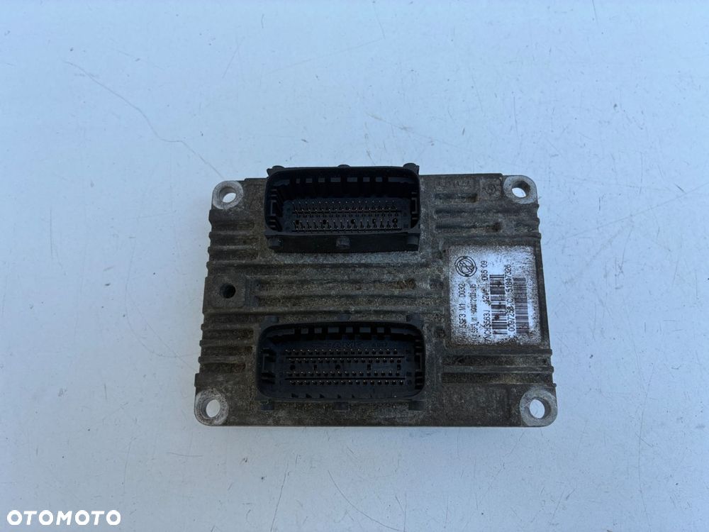 FIAT 1.2 KOMPUTER  STEROWNIK  SILNIKA ECU 5SF3M1D032 - 1