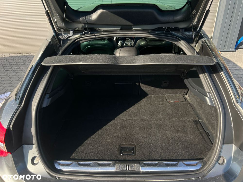 Citroën DS5 Hybrid4 EGS6 SportChic - 30