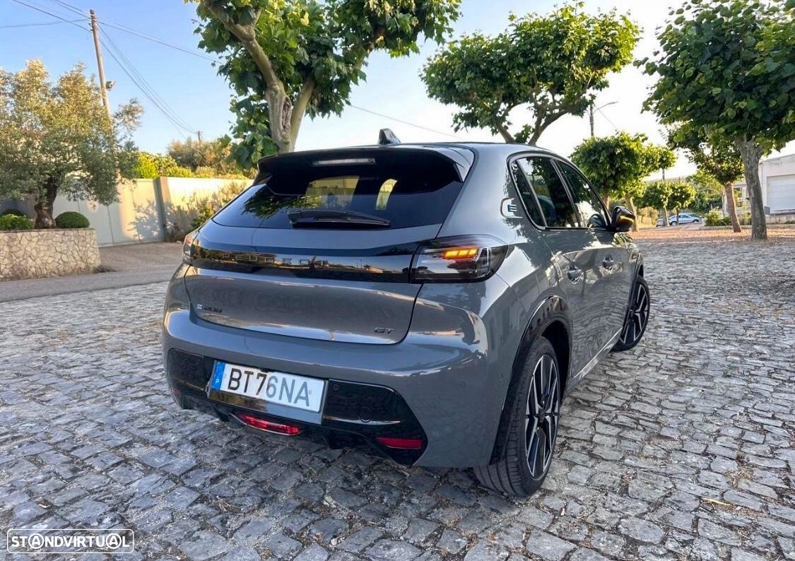 Peugeot e-208 51 kWh GT - 5