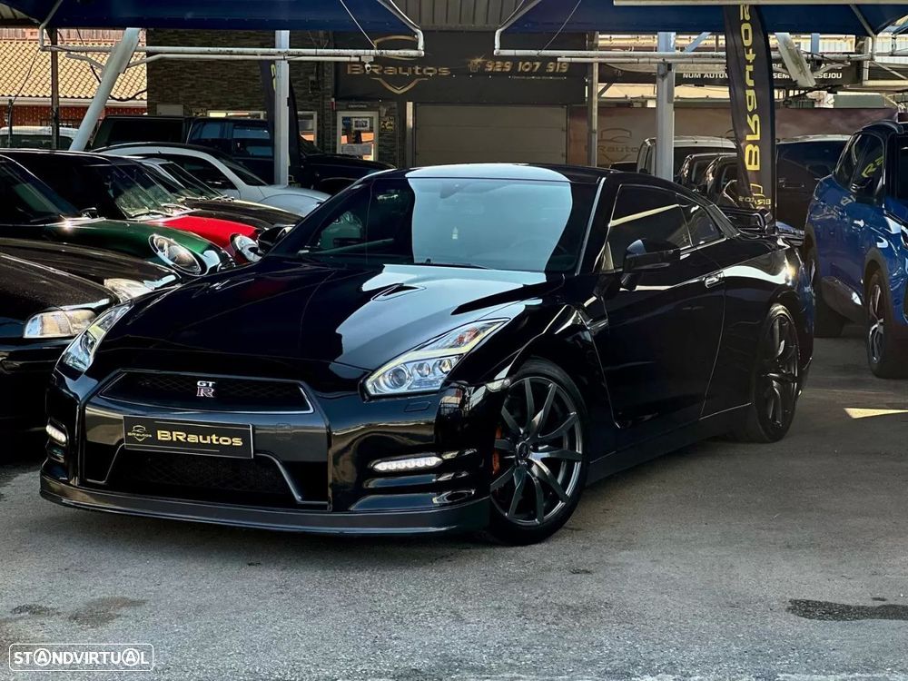 Nissan GT-R 3.8 V6 Black Edition - 2