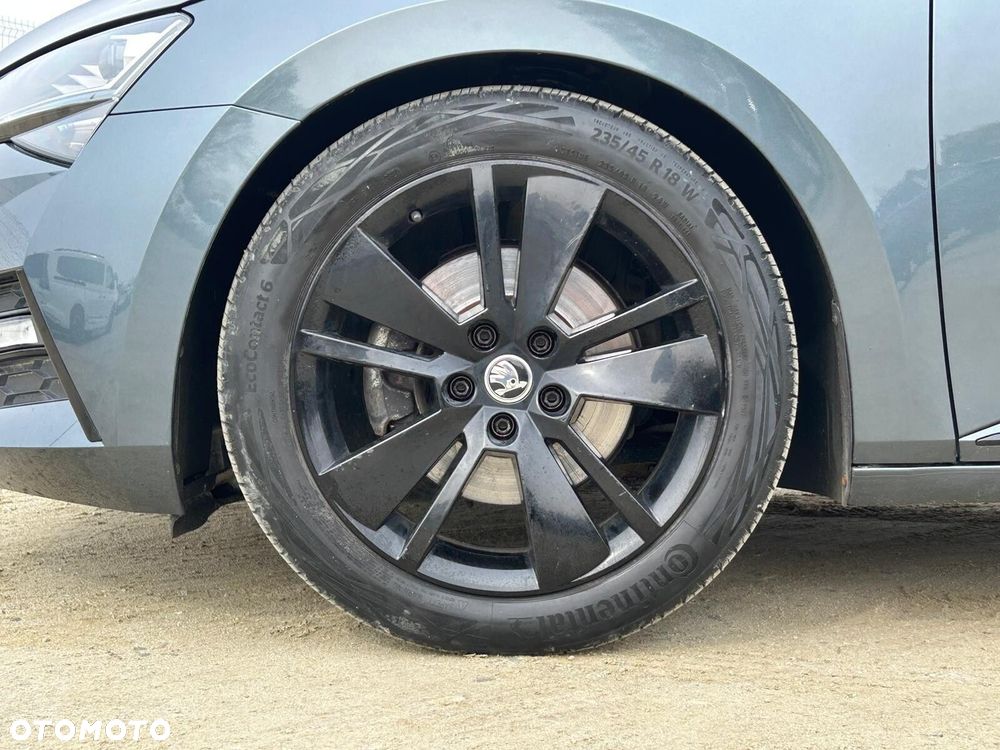 Skoda Superb 2.0 TSI Sportline DSG - 40