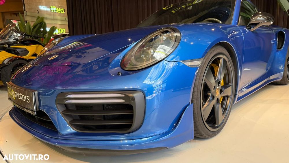 Porsche 911-TURBO-S - 11