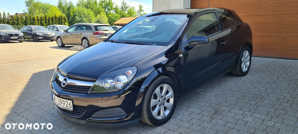 Opel Astra III GTC 1.6 Enjoy