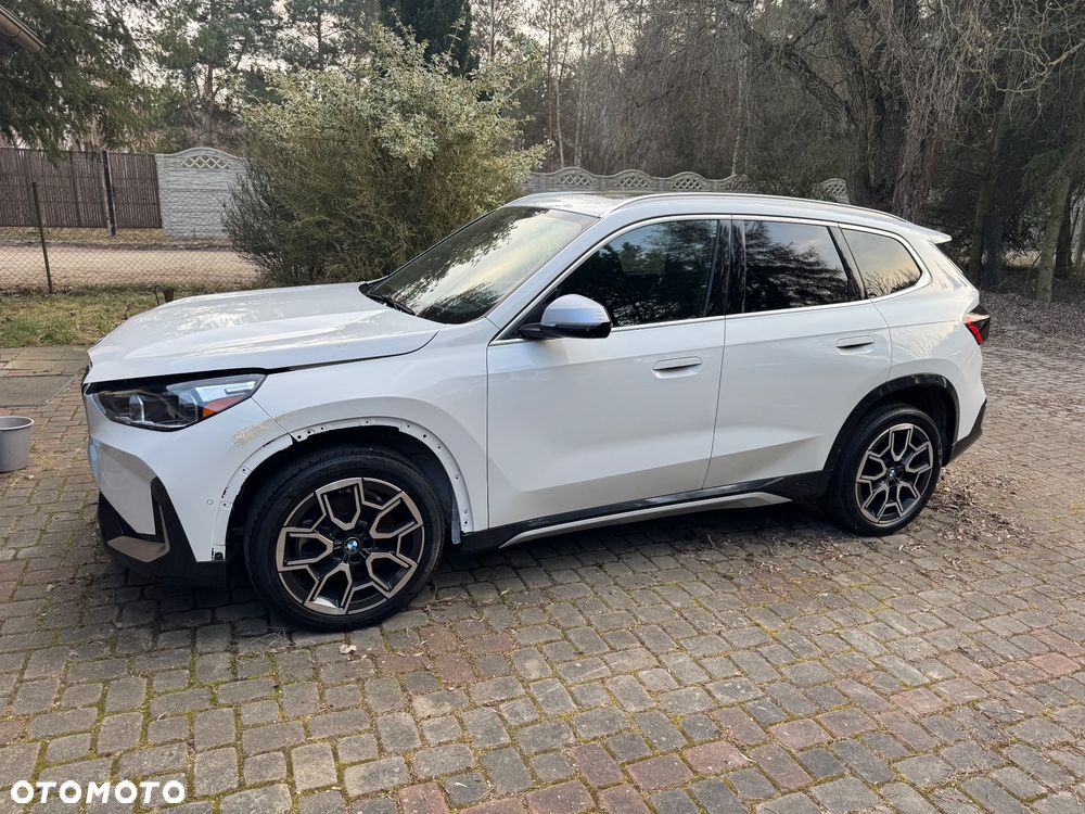 BMW X1 - 1