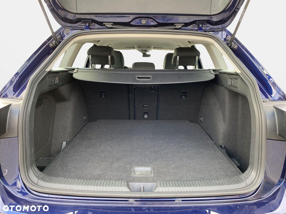 Volkswagen Golf 1.5 TSI EVO Life - 31