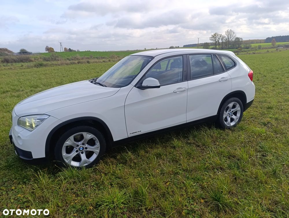 BMW X1 sDrive20i - 12