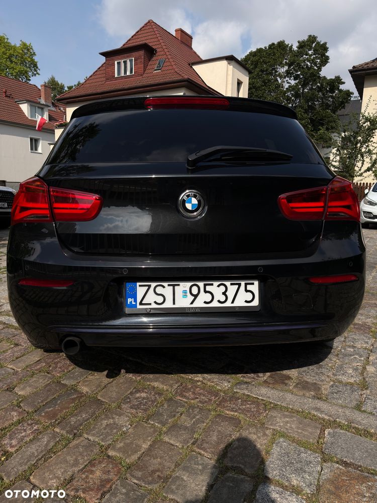 BMW Seria 1 120i Sport Line - 7