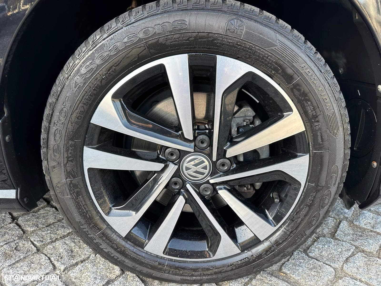 VW Golf Variant 2.0 TDI Highline DSG - 9