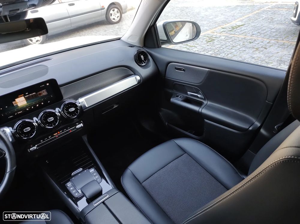 Mercedes-Benz GLB 200 - 21