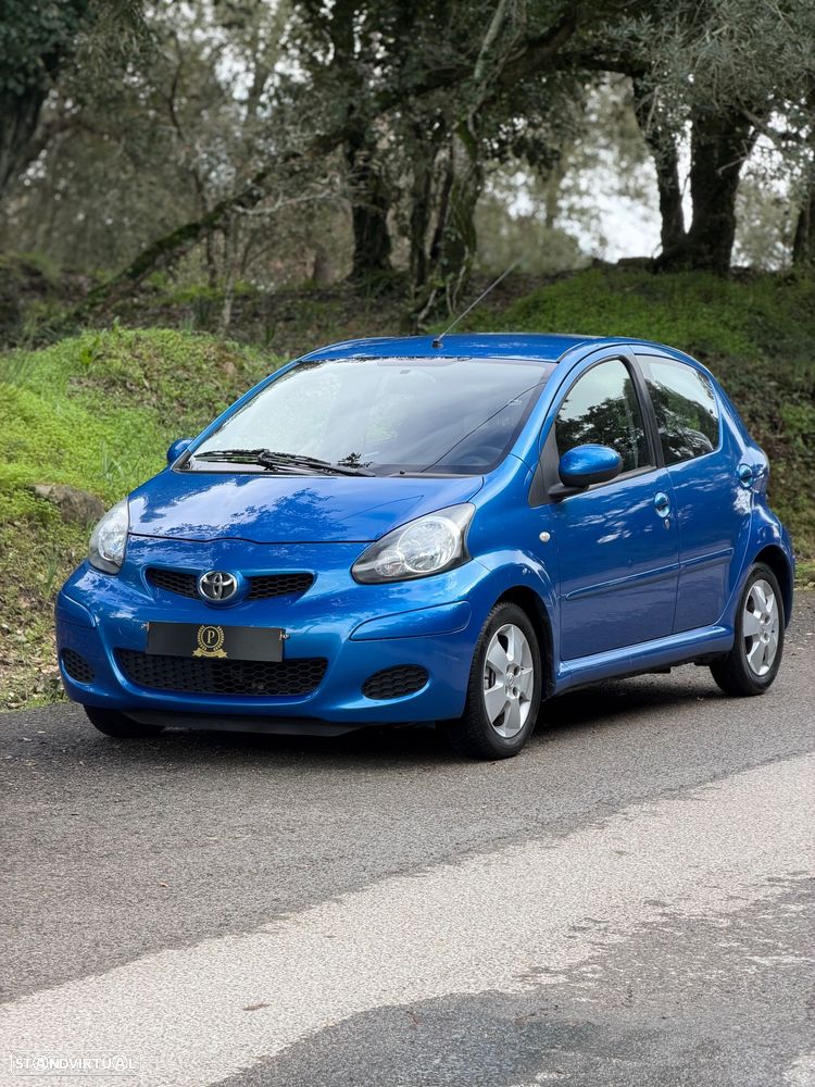 Toyota Aygo 1.0 Plus Sport Pack+VSC MM - 1